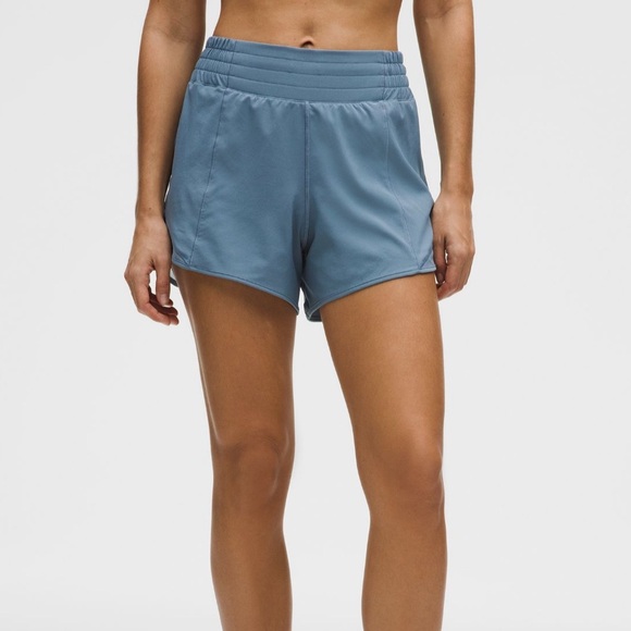 lululemon Hottie Hot Shorts - Picture 3 of 3